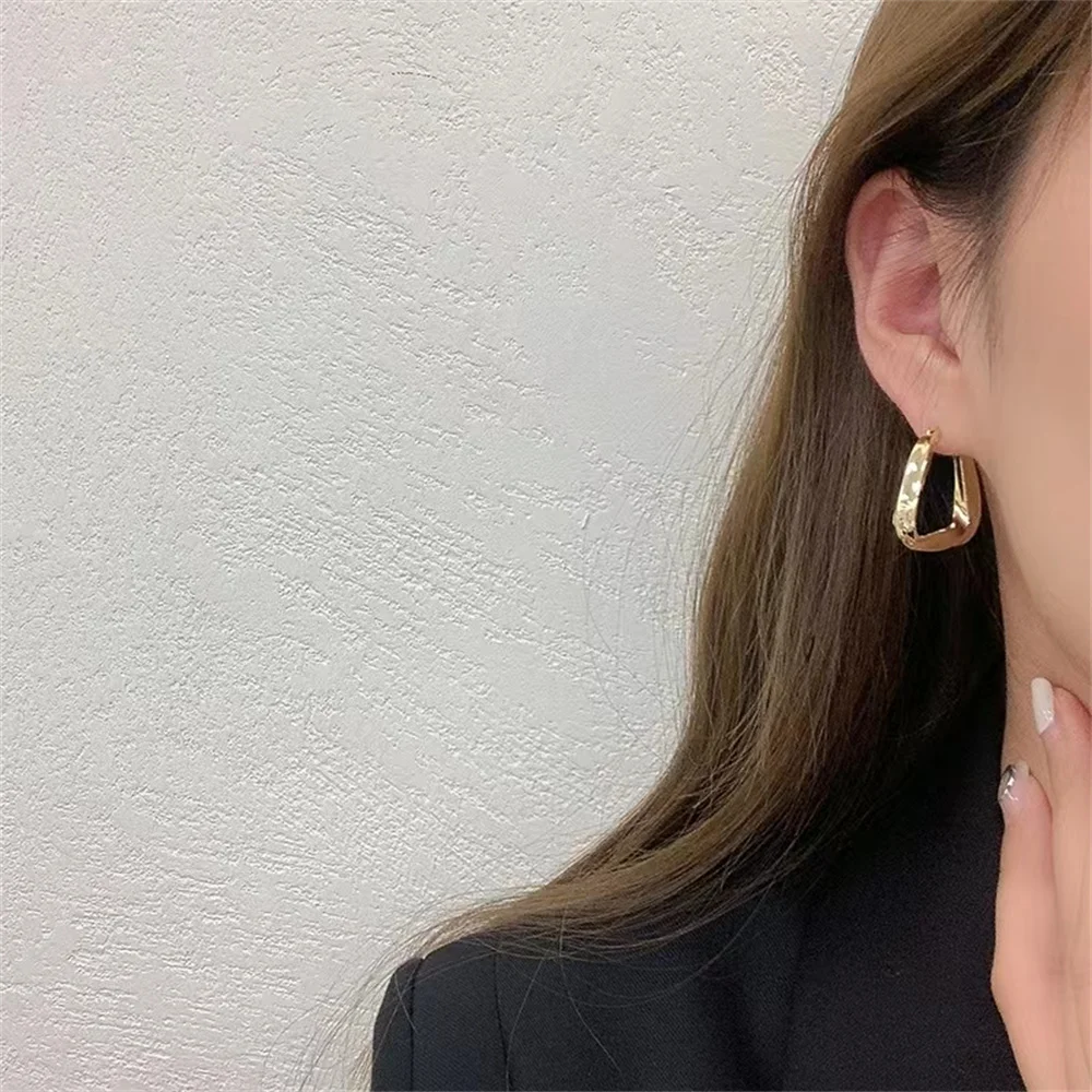 Retro Minimalist Square Earrings Golden Geometry Stud Earrings Cold Wind Fashion Earring for Women Opening  Jewelry Accessories