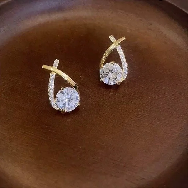 Mini Simple Geometric Cross Stud Earrings for Women Girls Hollow Rose Flower Earring Korean Piercing Jewelry Gifts Accessories