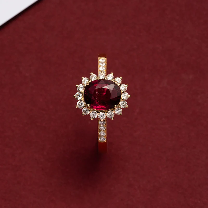 Gold Ruby Colour Ring Garnet Red Retro 100% S925 Sterling Silver Plated 18K Elegant Queen's Ring for Women Party Engagement