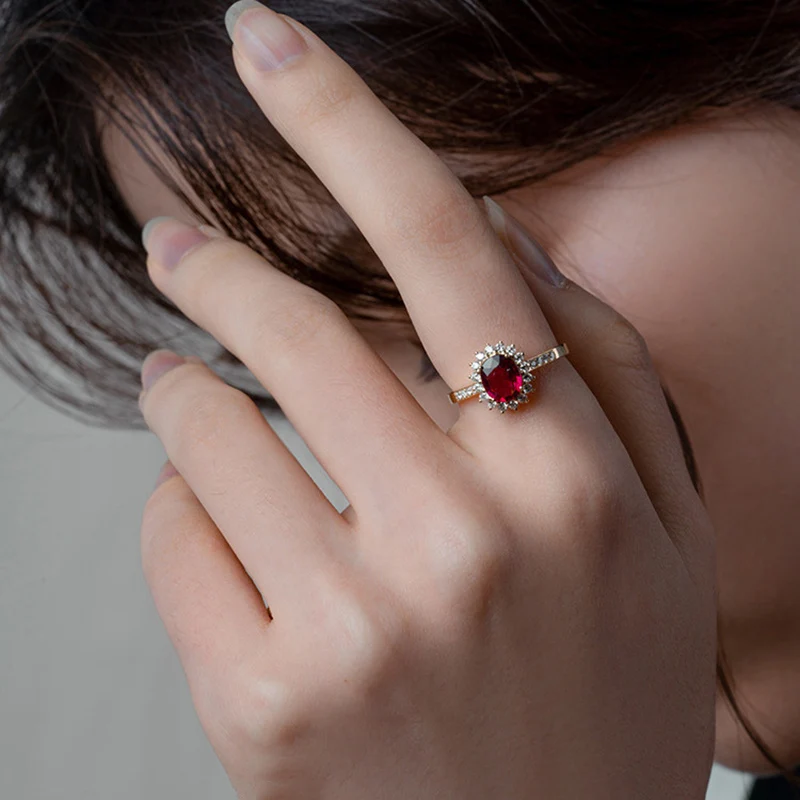Gold Ruby Colour Ring Garnet Red Retro 100% S925 Sterling Silver Plated 18K Elegant Queen's Ring for Women Party Engagement