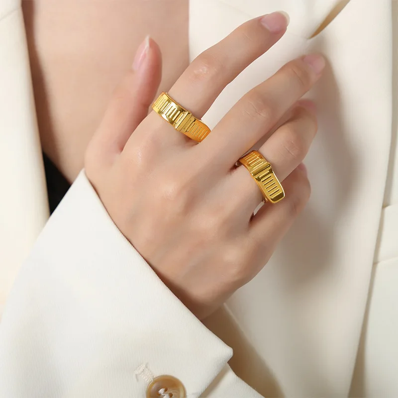 Vintage Women's Open Ring INS Vintage Personality Wild Wide Edition Ring Punk Cool Jewelry