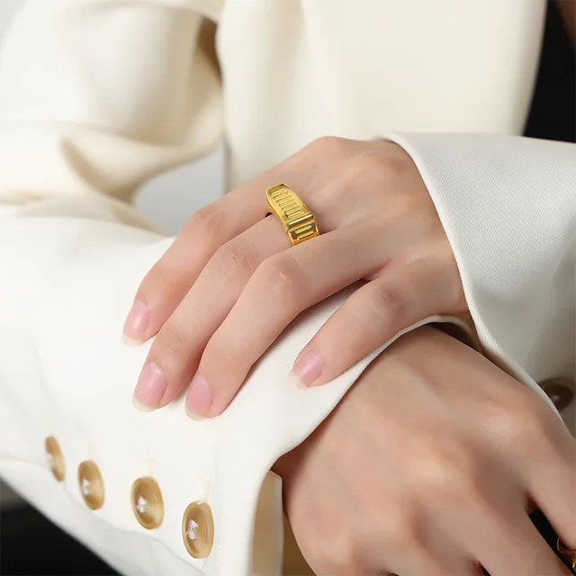 Vintage Women's Open Ring INS Vintage Personality Wild Wide Edition Ring Punk Cool Jewelry