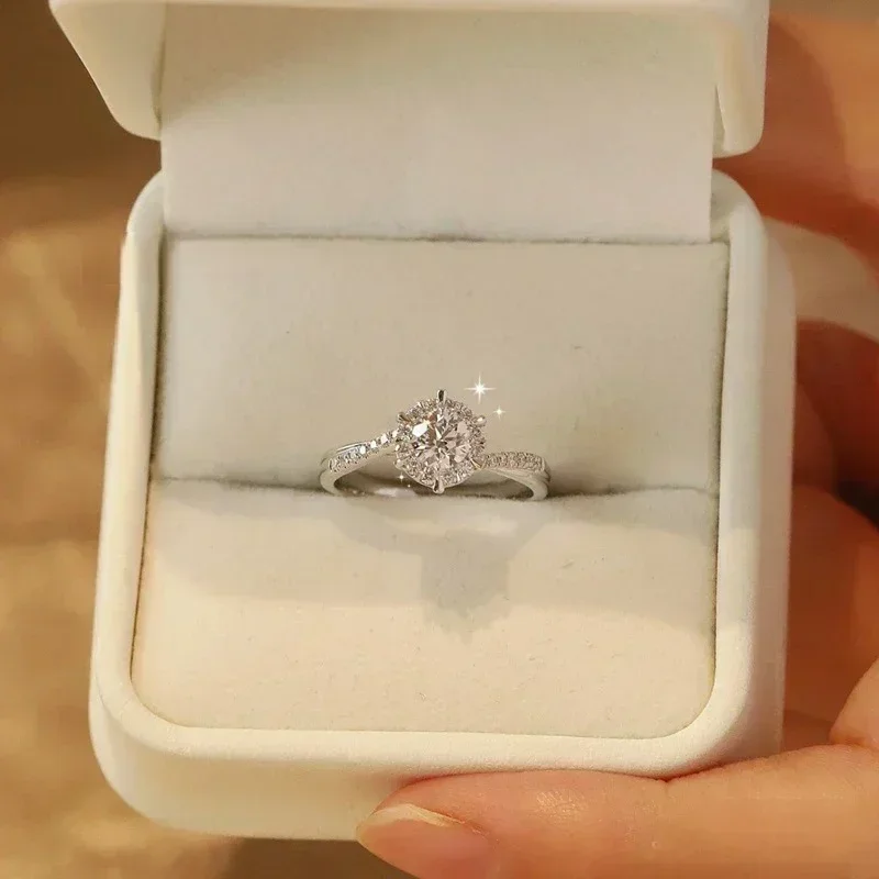 Women 0.5/1CT Moissanite Diamond Rings Wedding Band 925 Sterling Silver Plated 18k White Gold Promise Ring
