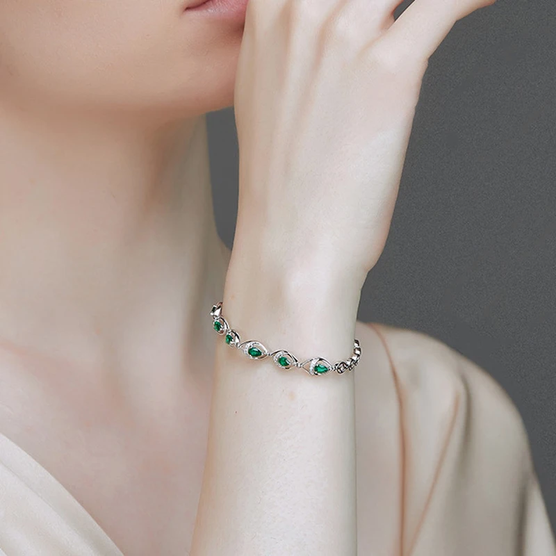 Women Bracelet 925 Silver Jewelry Water Drop Shaped Emerald Gemstone Fashion Accessories