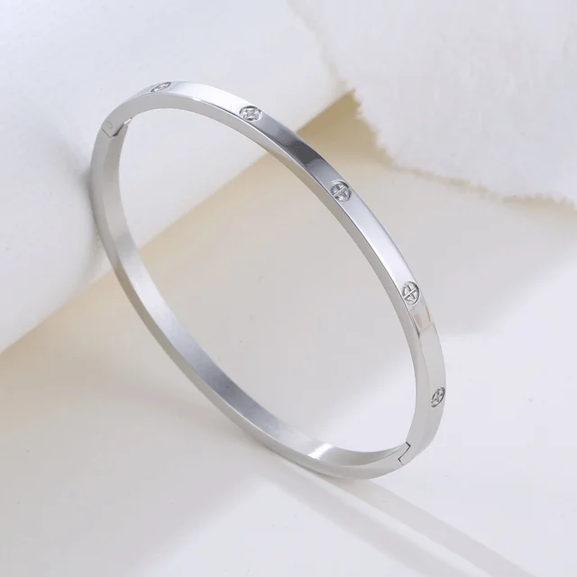 Women Stainless Steel Bracelets Set Fashion Jewelry Accessory