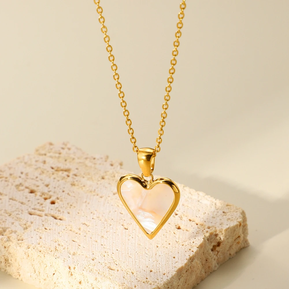 WILD & FREE Vintage Heart Pendant Necklaces for Women Stainless Steel Metal Chains Choker Trendy JewelryProduct sellpoints