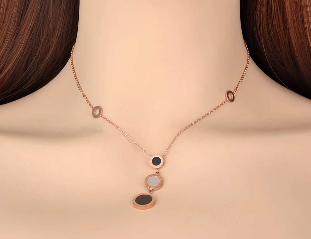 Vintage Stainless Steel Roman Numeral Charm Choker Necklace Trendy Shell Pendant Chain & Link Jewelry For Women YN20051