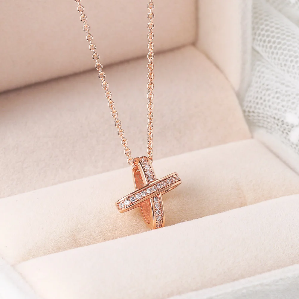 Pendants Necklace For Women Hollow Cross Rose Gold Color Choker Chain Fashion Necklaces Jewelry Daily Gift N205