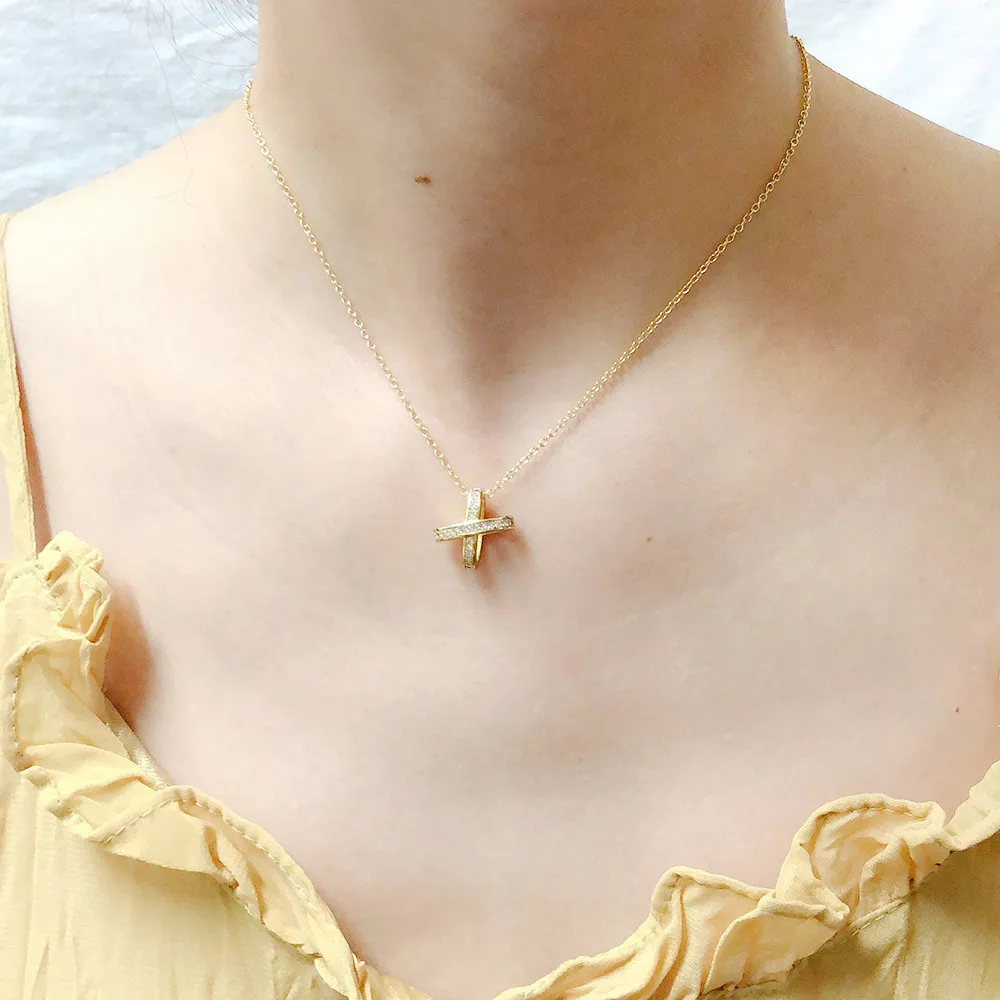 Pendants Necklace For Women Hollow Cross Rose Gold Color Choker Chain Fashion Necklaces Jewelry Daily Gift N205