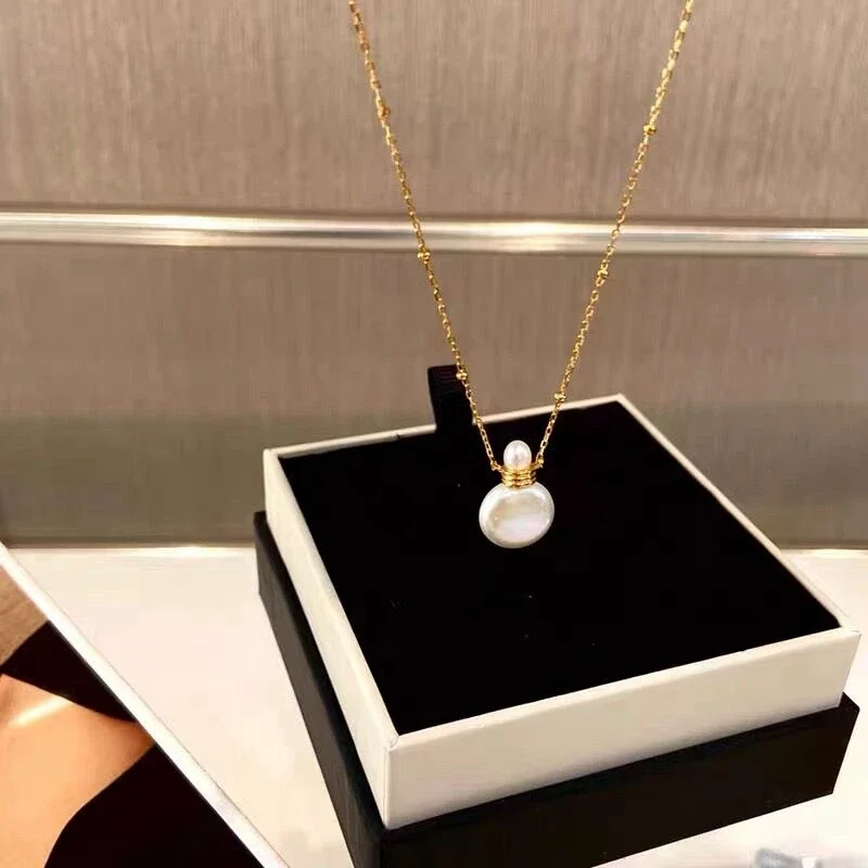 100% Natural Freshwater Baroque Pearl Perfume Water Bottle Pendant Necklace Button Shape about 13mm French Luxury Collar Chain