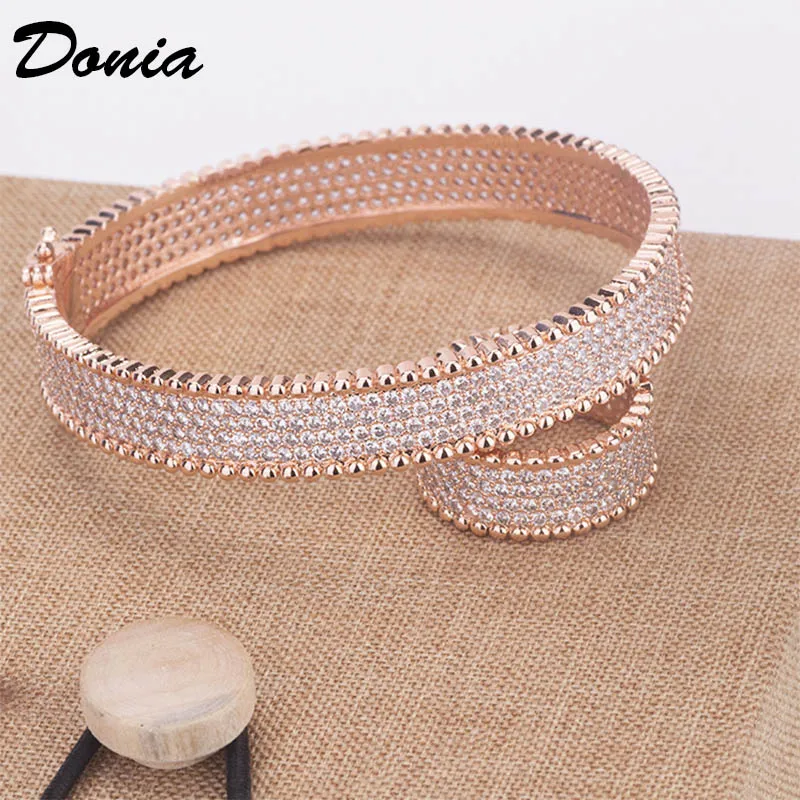 jewelry Fashion  bracelet copper micro-inlaid AAA zircon bracelet ladies fashion bracelet evening accessories bracelet