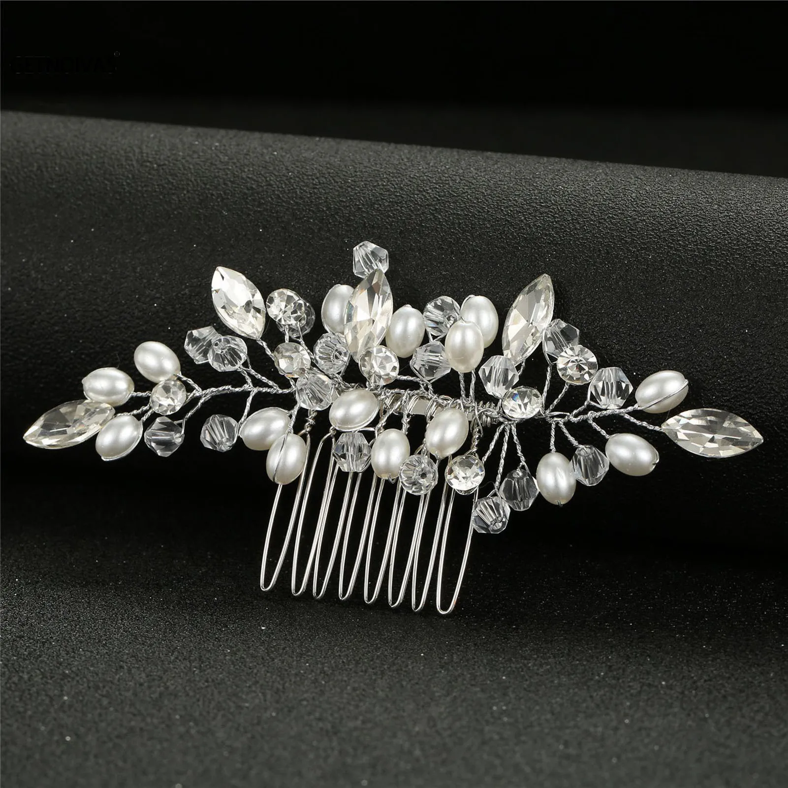 Wedding Hair Comb Bridal Hair Ornaments Crystal Pearl Beaded Hair Clip Hair Accessories Handmade Women Tiara Bridal Hairpins