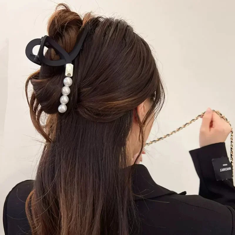 Vintage Korean Hair Claw Clip Pearl Female Frosted Large Elegant Hair Crab Hair Clip Headdress Female Jewelry Accessory Gift