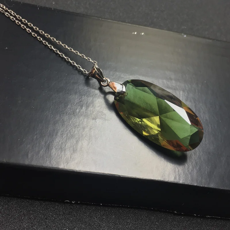 FFGems Oval 15*30m Zultanite 100% Silver 925 pendant with chain Color Change stone Fine Jewelry For Women girl Party Gift Box