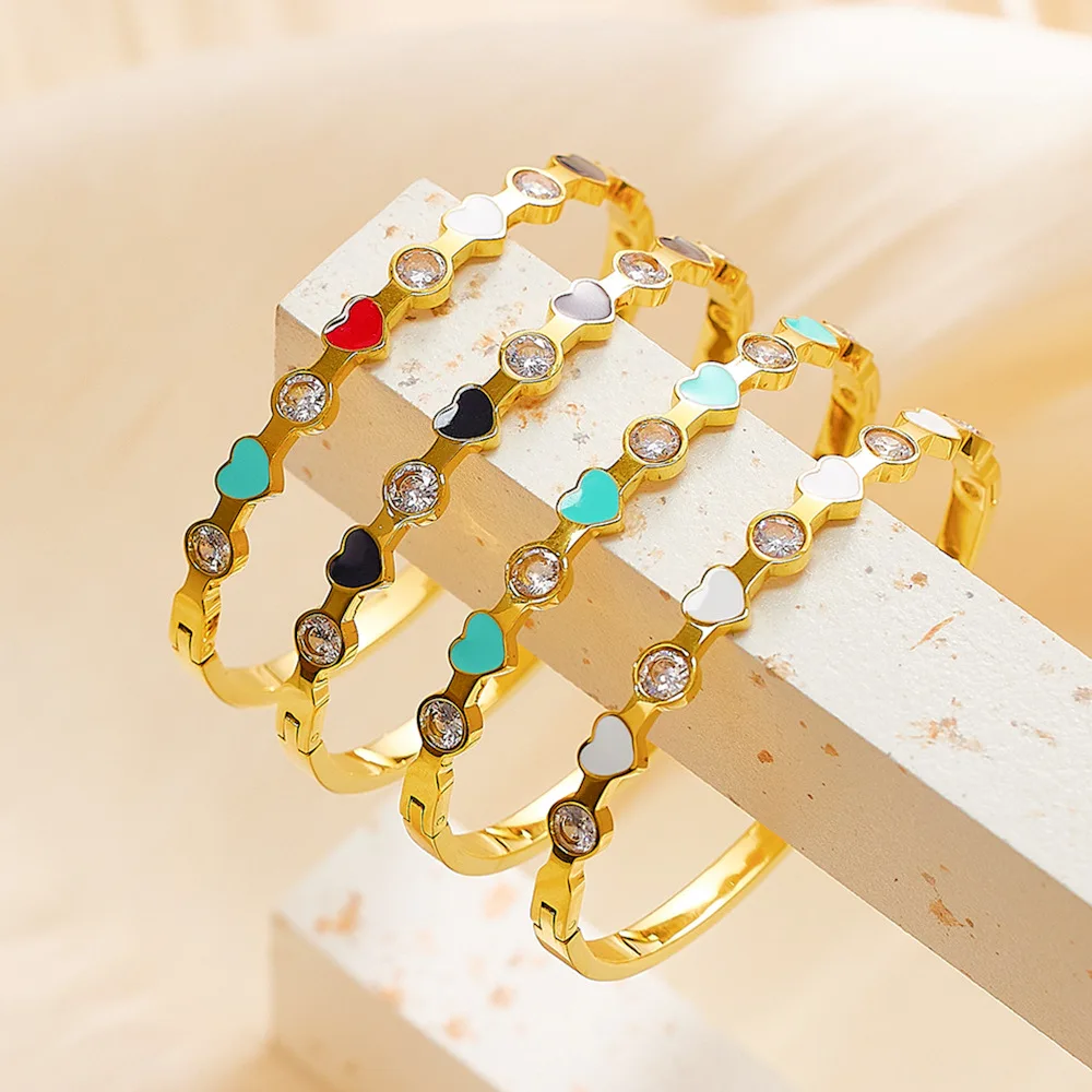 Colorful Love Heart Titanium Steel Bracelet with Zircon Enamel 18K Gold Plated Waterproof Cuff Bangle Jewelry Suitable for Women