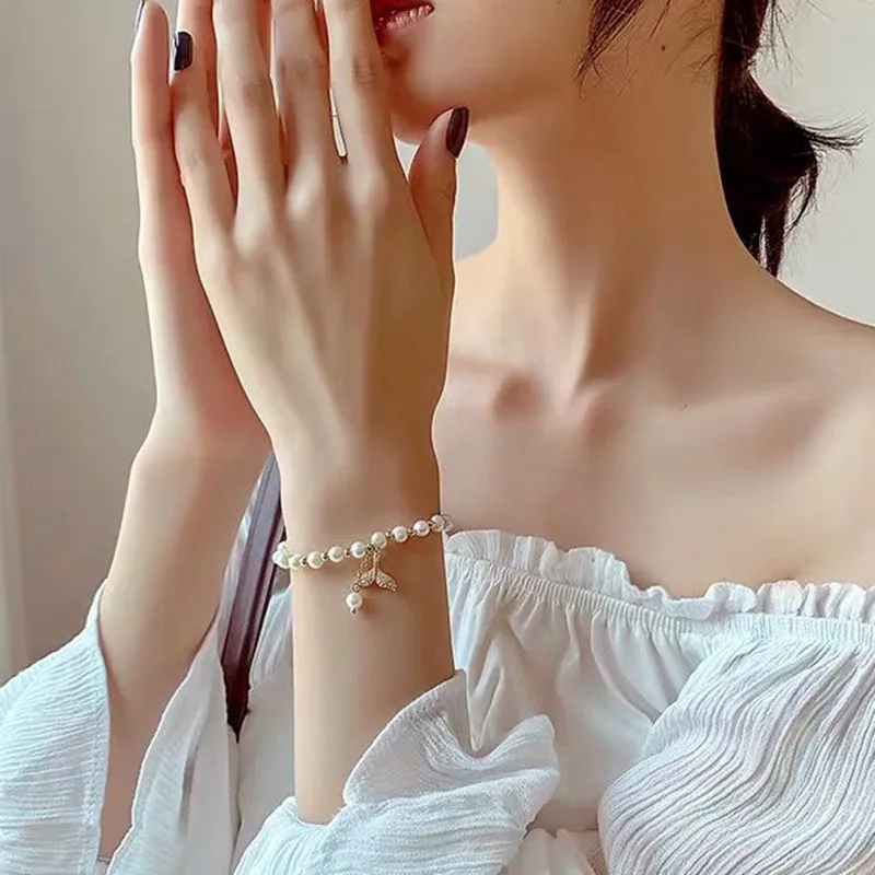 Japanese&Korea Delicate Jewelry  AAA Zircon Bangle&bracelet for Women Freshwater Pearl Fish Tail Bracelet