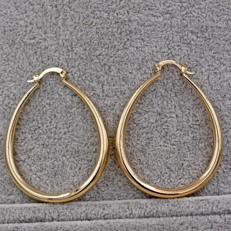 Shine Gold Color Women Earrings Fashion Smooth Hoop Earrings for Women Engagement Wedding Jewelry GiftProduct sellpoints