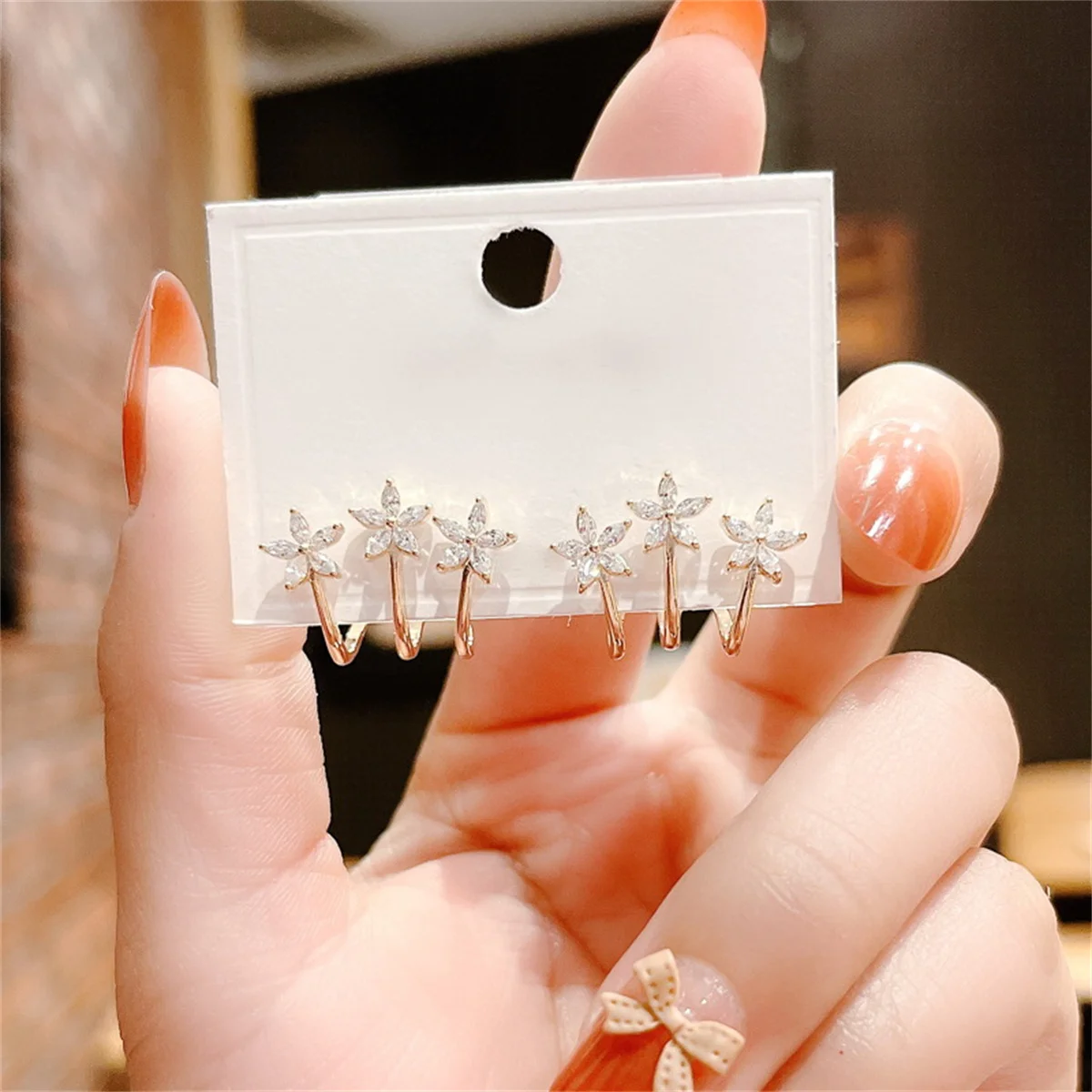 Korean Fresh Cute CZ Hook Zircon Stud Earrings For Women Sweet Pearl Opal Flower Earring Girls Temperament Jewelry Gifts Hot