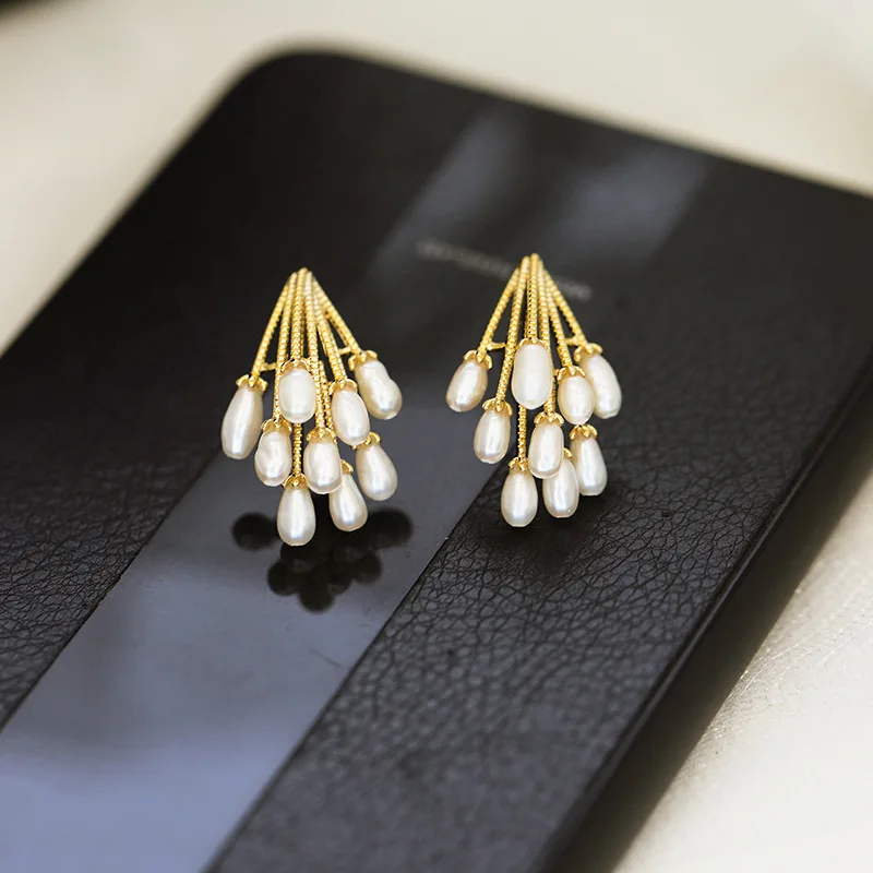 Baroque Pearl Dangle Earrings for Women Full Imitation Pearl Beads Pendants Elegant Female Ear Jewelry Gold Color Metal Earrings