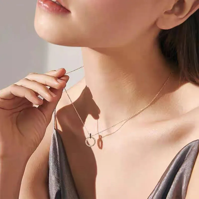 925 Sterling Silver Round Necklace Zircon Geometric Pendant Chanis Sparkling Choker Party Favor Women Fashion JewelryProduct