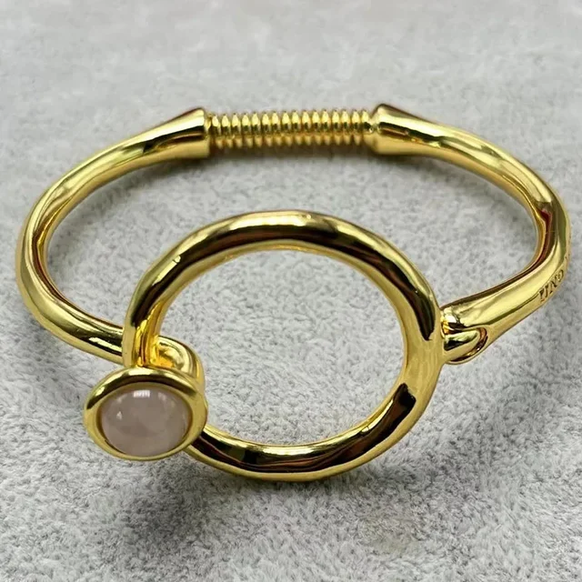 European and American best-selling, niche exquisite women's bracelets, free wholesale shipment