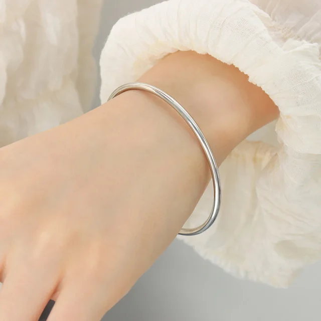 Simple Round Aperture Women's Stainless Steel Bracelet Girlfriend Gift Italian Bracelet Accessories Girl Gift Hot Sale
