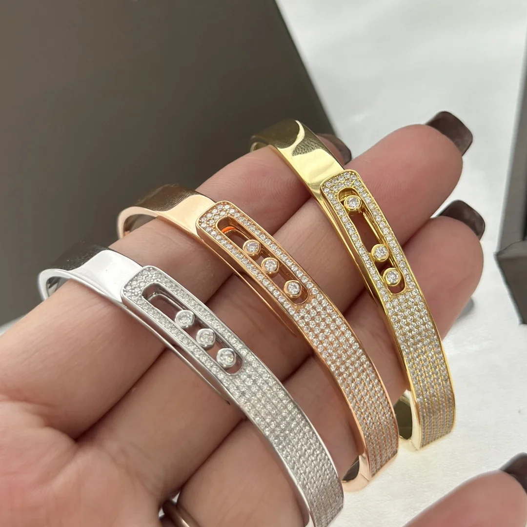 S925 Sterling Silver Material Classic Full Diamond Women's Bracelet Moving stones. Exquisite gift. Luxury jewelry