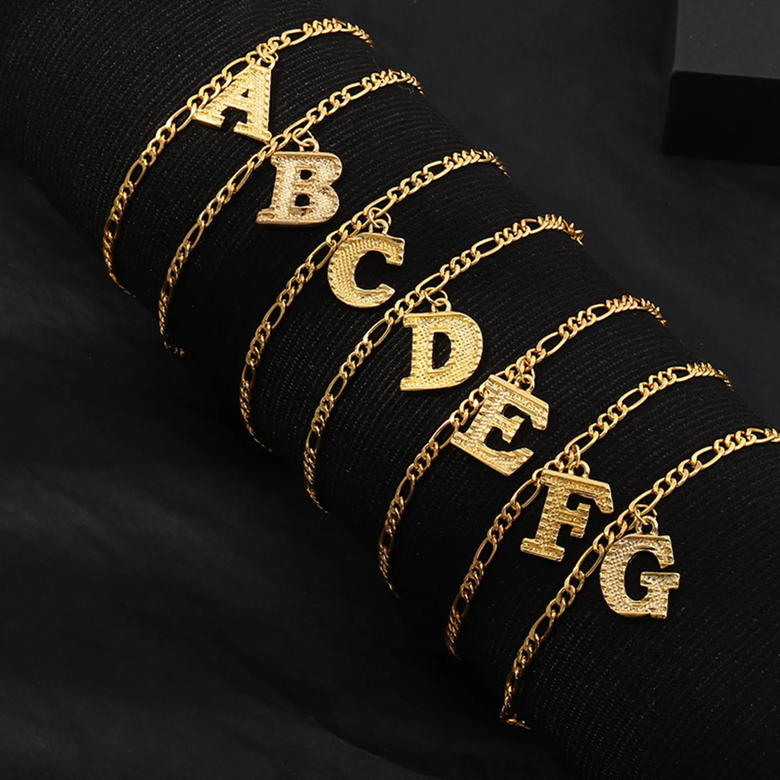 Fashion Anklet Gold Color Capital Alphabet Anklet Bracelets For Women Girl Summer Charm Barefoot Leg Chain Foot Gift 21.8cm long