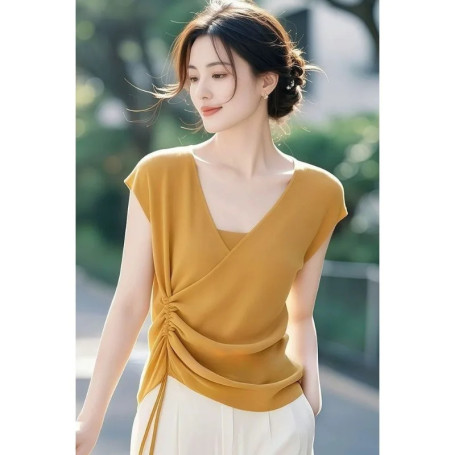 Ice Silk Short-sleeved T-shirt Women's 2025 New Summer Hot Style Beautiful Drawstring Knit Top