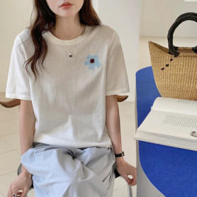 Summer Women's T-Shirt 100 Cotton Sweater Short Sleeve Knit Round Neck Ladies Top Loose Fashion Embroidery Tees Blouse Pullover