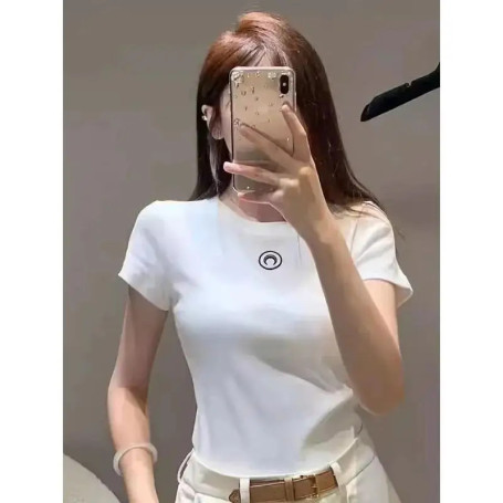 Women's Slim Fit T-Shirt Summer Short Sleeve Round Neck Casual Top Solid Color Retro Embroidery Moon Design Versatile Innerwear