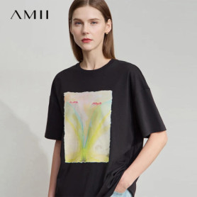 AMII Minimalist Top Women 2025 New Summer Print Short Sleeve Round Neck Loose Shirts Female Versatile Casual Ladies Top 12522102