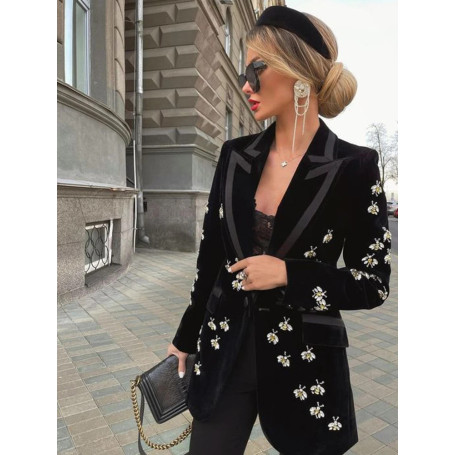 Black Velvet Blazer WomenDiamond Studded Pearl Bee Jacket for Party Wedding Wear Slim Fit Bee Diamond Studded Velvet Suits Coat