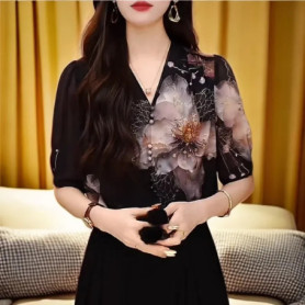 Women's Black Half Sleeve Blouse with Floral Print Sequin Detail Elegant Casual Fashion Top