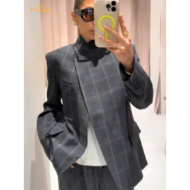 Women Irregular Plaid Blazer Jacket Fashion Stand Collar Full Sleeve Split Loose Short Coat 2025 Female Daily Commute Outerwear