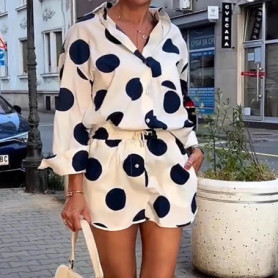 Autumn Long Sleeved Loose Commuting Outfit Fashion Street Polka Dot Print Two Piece Set Women Lapel Button Shirt and Shorts Suit