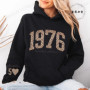 Mom Fiftieth Hoodies for Women Leopard 50th Birthday Harajuku Y2k Aesthetic Clothing 1976 Retro Birthday Women Graphic Clothes
