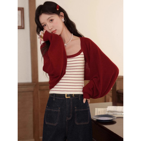 ALXNAN Vintage Red Knit Cardigan Women's Elegant Short Long Sleeve Jumpers Autumn Casual Loose-fit Bat Sleeve Cardigans L56715