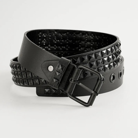 Senior Rivets Punk Style Belt Men and Women Universal Black Fashion Solid Colour PU Leather Jeans Accessories New Casual Belt