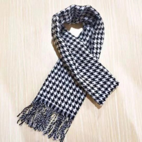 Versatile Lattice Unisex Scarf Autumn and Winter Warm Scarf Student Couple Tassel Shawl
