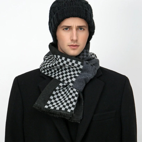 2025 Winter Plaid Men Scarf Shawl Luxury Autumn Pashmina Handkerchief Elegant Pareo Outdoor Muffler Bufanda Men Clothing