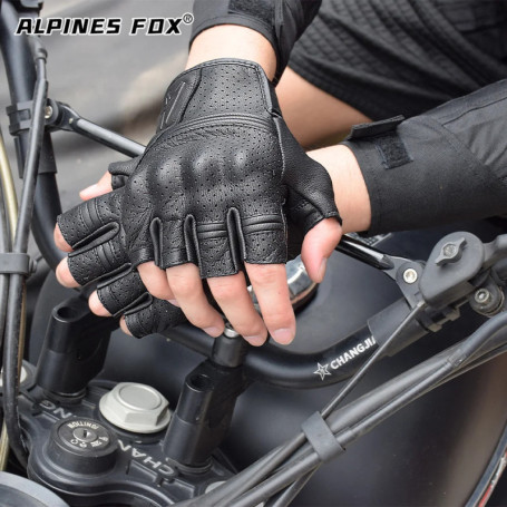 Perforated Motorcycle Half Finger Gloves Men's Motorcycle Leather Gloves Summer Moto Gloves Fingerless Breathable Racing Gloves