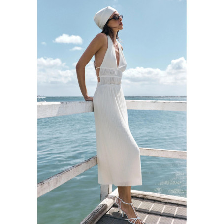 Women's halter neck pleated long dress Elegant white backless summer beach dress Casual wear for beach vacation, party cocktail