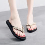 Comfortable and Fashionable All-match Beach Shoes Non-slip Soft Bottom Casual Flip-flops Rhinestone Chain Flat Slippers