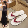 Women's Slippers Checked Rhinestone Flip Flops Non Slip Flat Bottom Pinch Slippers Woman Square Diamond Solid Color Beach Shoes