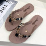 Designer Slippers New Leopard Pattern with Chain Flip Flops Women Outside Flat Bottomed Beach Slippers Womens Shoes Chanclas
