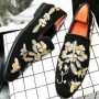 Men Loafers Classic Embroidery Casual Shoes High Quality Suede Casual Loafers Slip on Driving Shoe Wedding Party Shoes Man Shoes